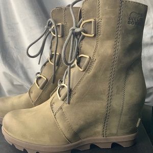 Sorel Joan of Arctic Wedge 11 size 7.5